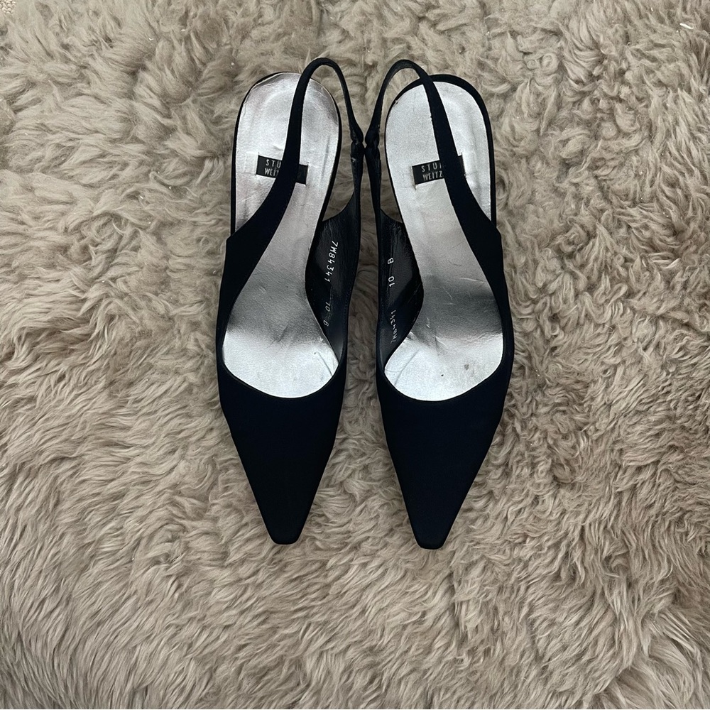 Stuart Weitzman Beautiful Vintage Satin Black Slingback w/Leather sole Size 10.